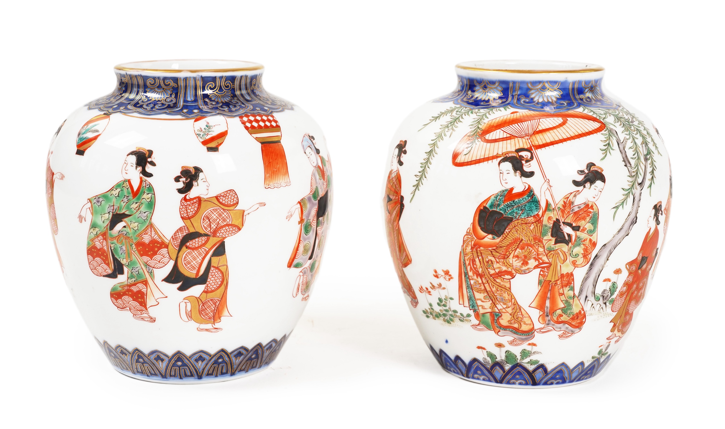 A near pair of Japanese Imari ovoid vases, early 20th century